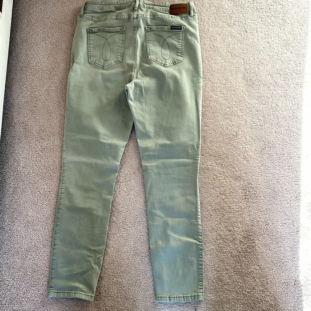 Women’s Calvin Klein Sage Green SkinnyJeans size 12 - Picture 3 of 7